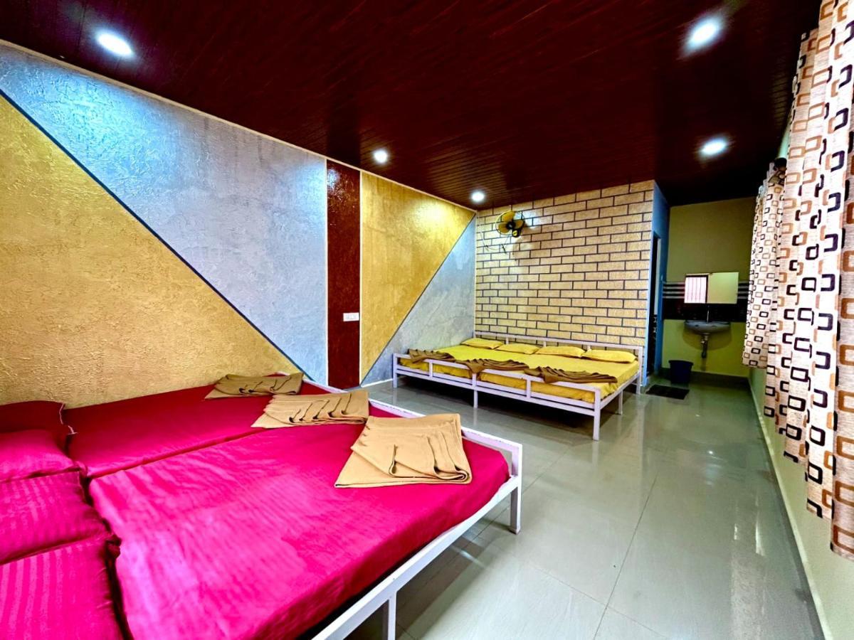 Dandeli Goldfinch Resort Eksteriør billede