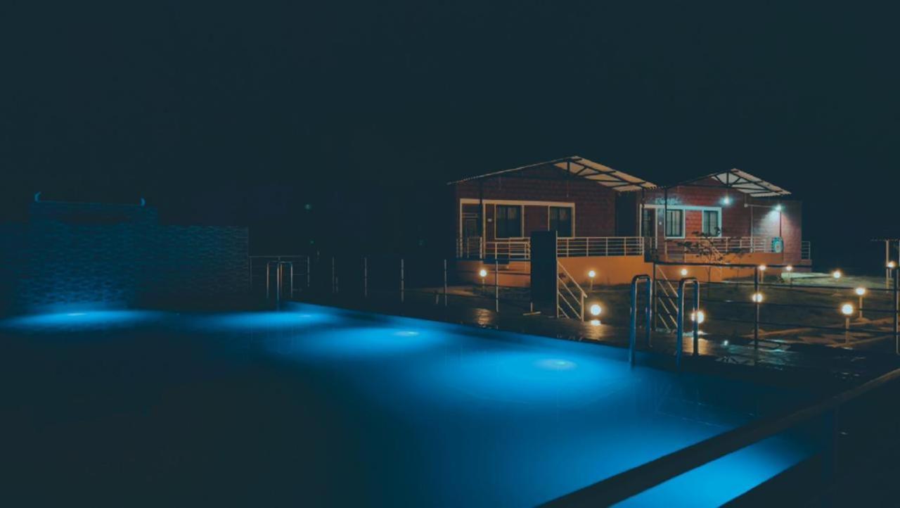 Dandeli Goldfinch Resort Eksteriør billede